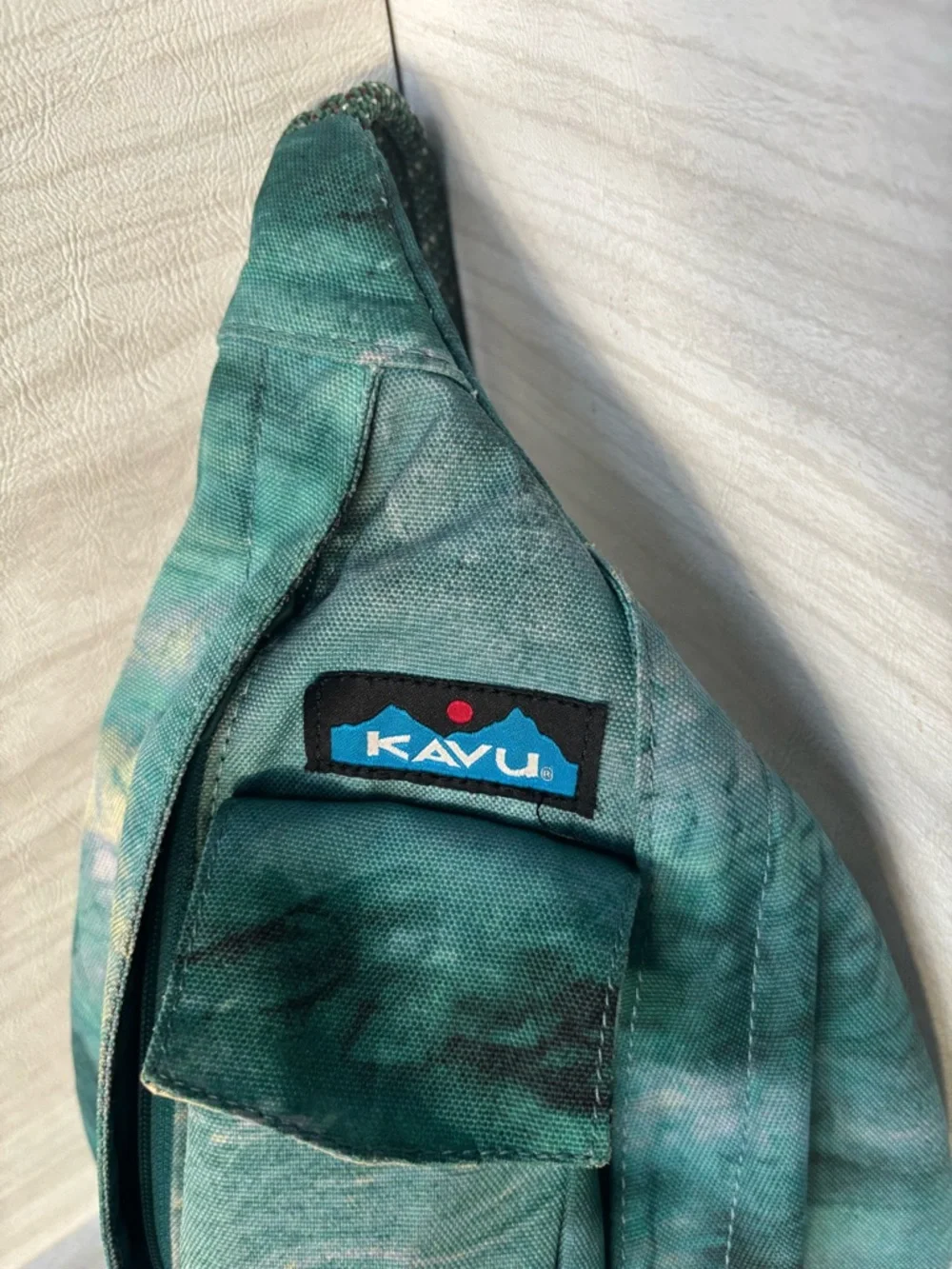 KAVU Rope Sling - Compact Lightweight Crossbody Bag - Ocean Storm - Picture 6 of 13